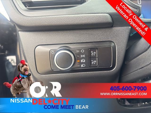 Used 2025 Ford Escape Active image 16