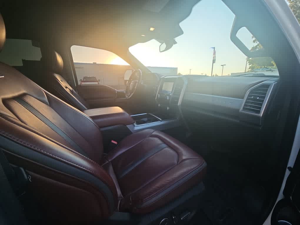 Used 2020 Ford F450 Platinum w/ FX4 Off-Road Package AWD/4WD image 13