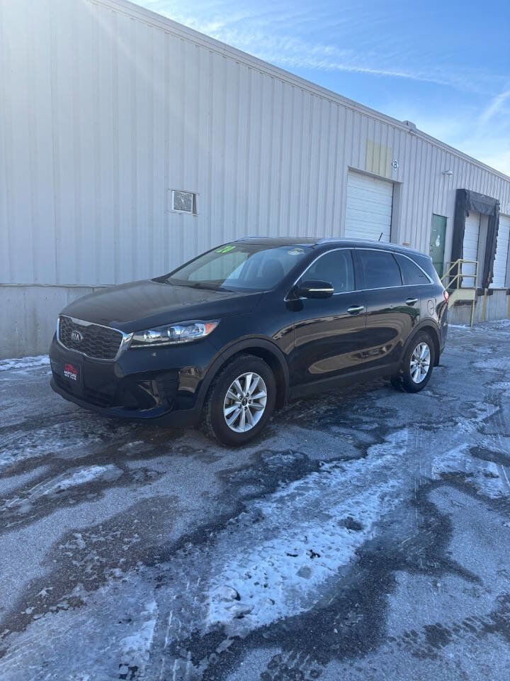 Used 2020 Kia Sorento LX w/ LX I4 Convenience Package image 3