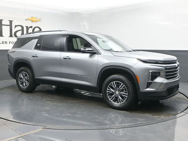 New 2026 Chevrolet Traverse LT w/ Driver Confidence Package AWD/4WD image 6