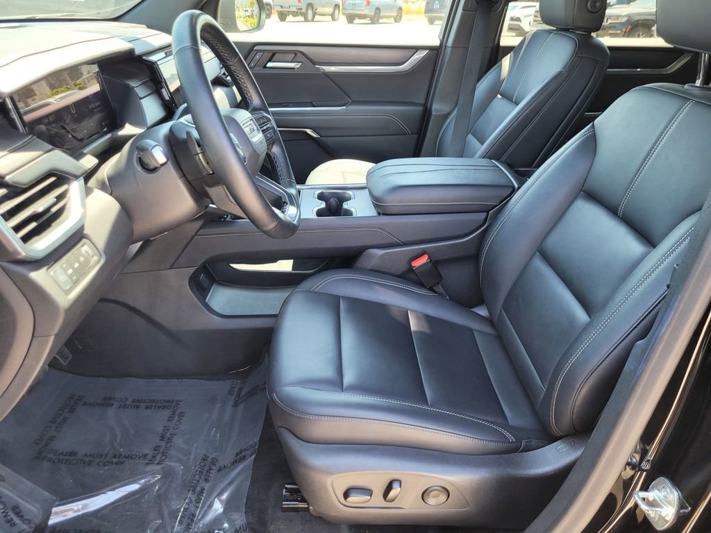 Used 2024 GMC Acadia Elevation AWD/4WD image 16