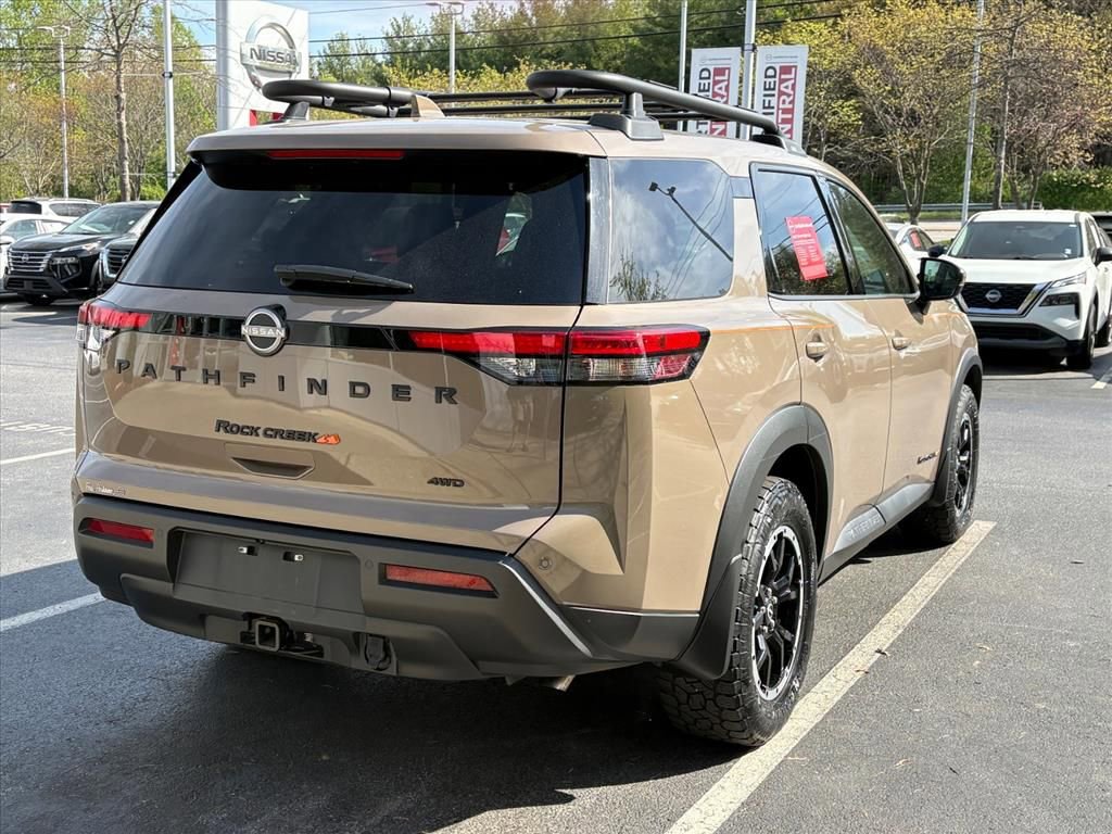 Certified 2024 Nissan Pathfinder Rock Creek image 8