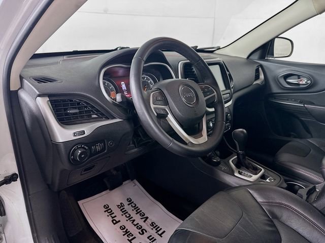 Used 2015 Jeep Cherokee Trailhawk w/ Comfort/Convenience Group image 11