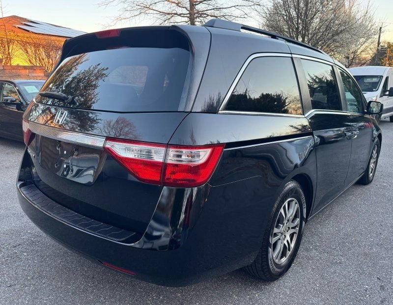 Used 2013 Honda Odyssey EX image 7