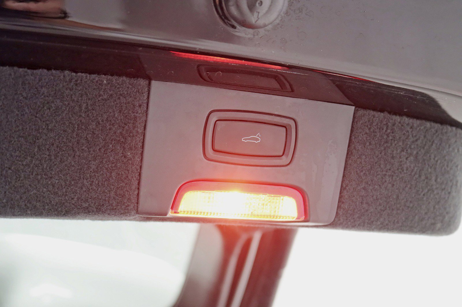 Used 2014 Porsche Cayenne Platinum Edition image 36