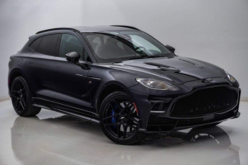 Used 2026 Aston Martin DBX S AWD/4WD image 3