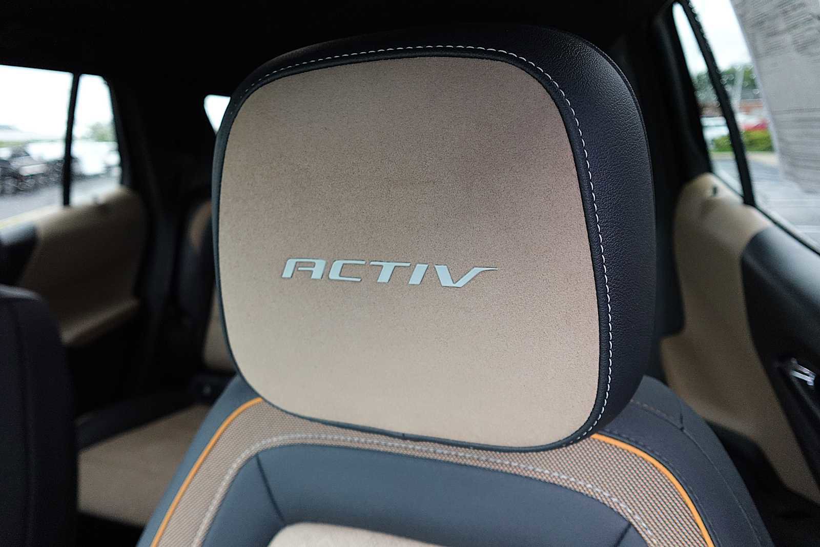 Used 2025 Chevrolet Equinox ACTIV w/ Convenience Package III AWD/4WD image 14