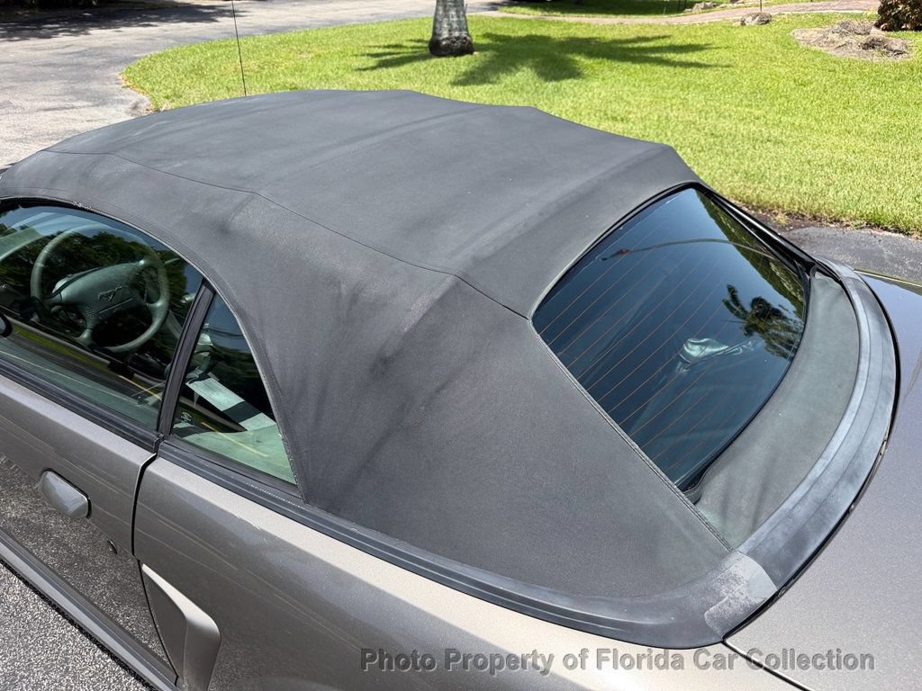 Used 2002 Ford Mustang Convertible RWD image 29
