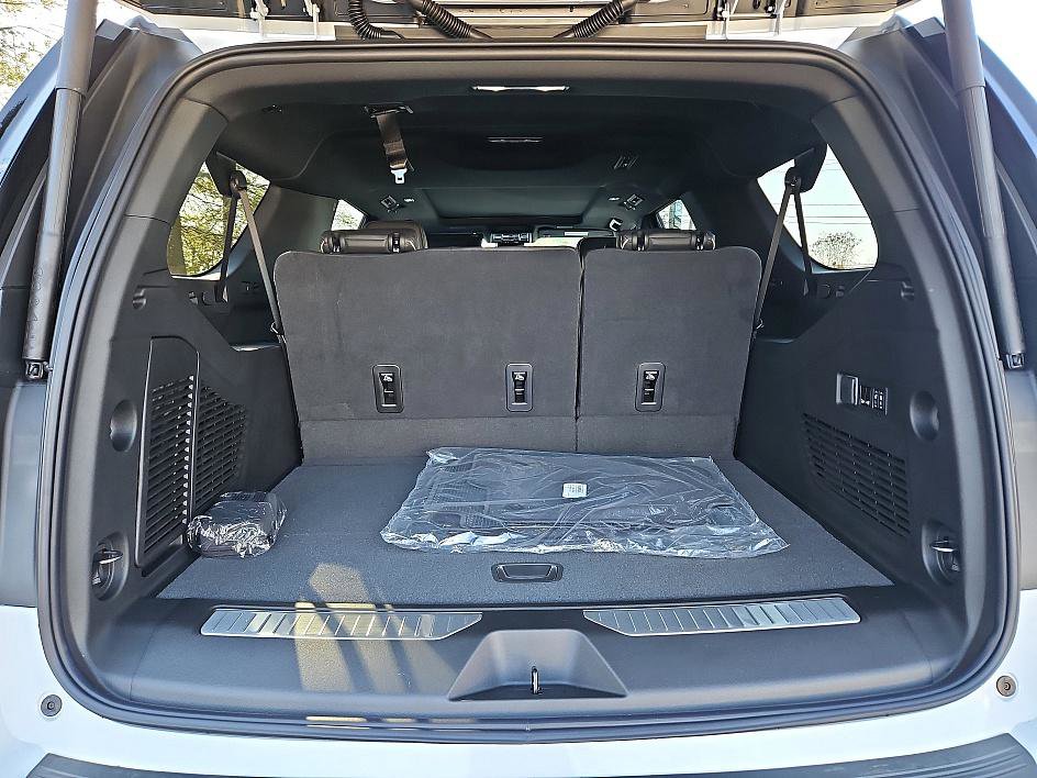 New 2026 Chevrolet Suburban Premier w/ Sun And Tow Package image 12