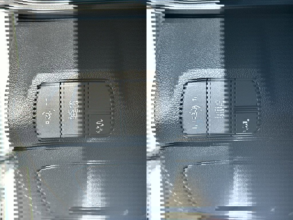 New 2026 Hyundai Elantra Sport image 23