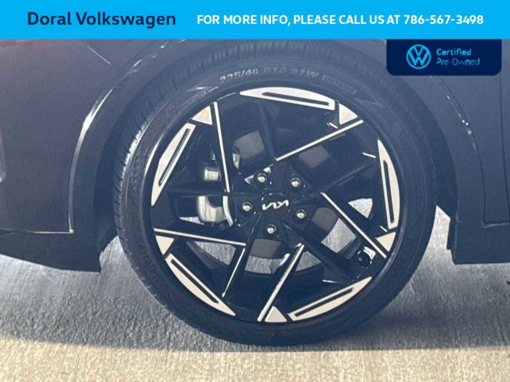 Used 2025 Kia K4 GT-Line image 11