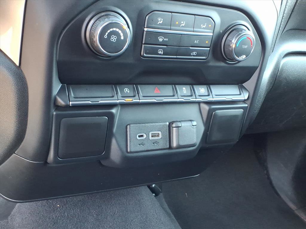 Used 2020 Chevrolet Silverado 1500 LT AWD/4WD image 12