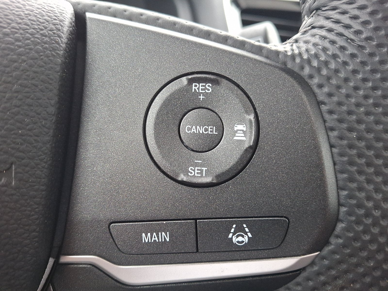 Used 2025 Honda Passport EX-L image 21