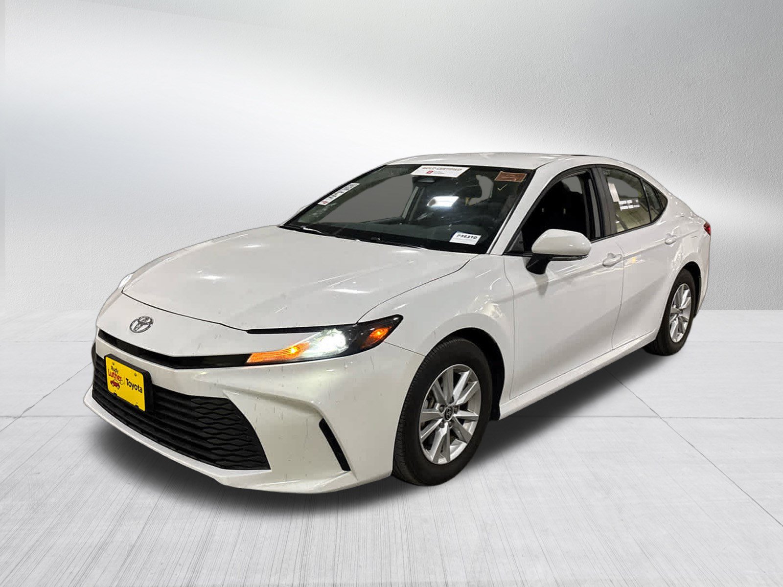 Certified 2025 Toyota Camry LE FWD image 3