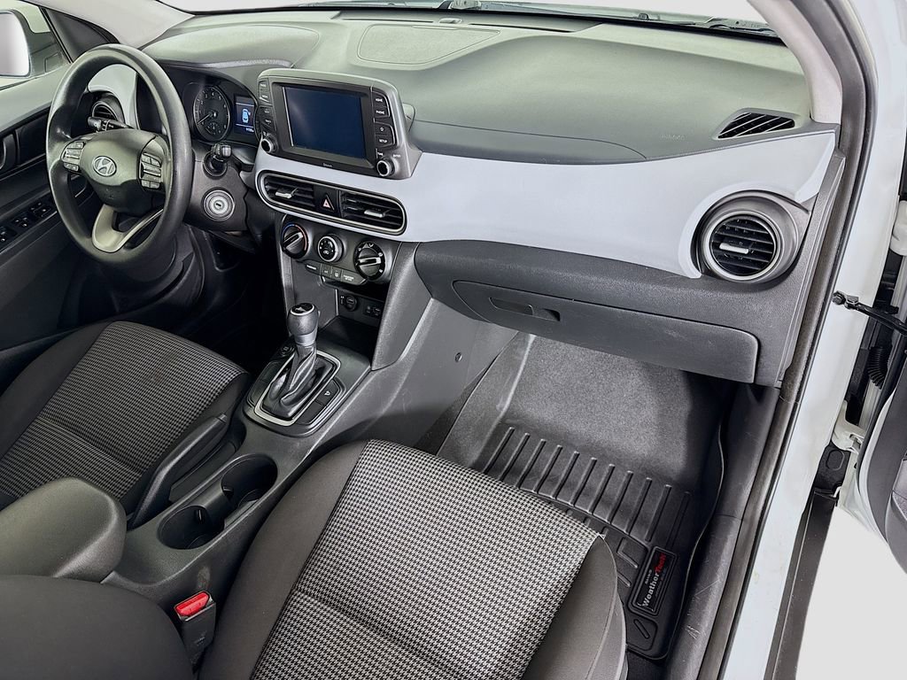 Used 2020 Hyundai Kona SE FWD image 17