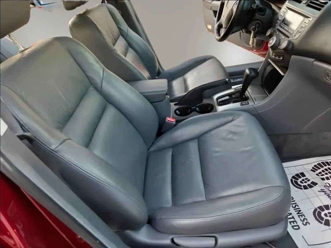 Used 2005 Honda Accord EX-L image 9