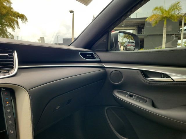Used 2023 INFINITI QX55 Luxe w/ Cargo Package AWD/4WD image 31