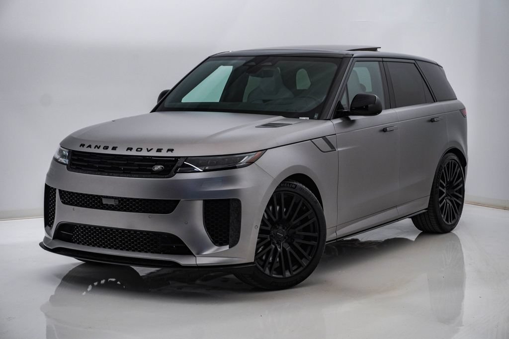 Used 2026 Land Rover Range Rover Sport SV AWD/4WD image 3