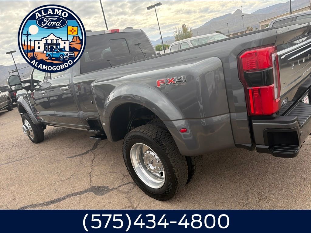 New 2026 Ford F450 Platinum w/ Platinum Plus Package image 3