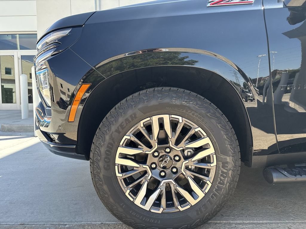 New 2026 Chevrolet Tahoe Z71 w/ Z71 Off-Road Package AWD/4WD image 37