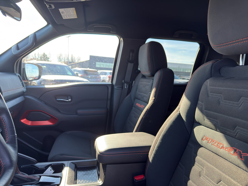 Certified 2022 Nissan Frontier PRO-4X w/ Technology Package image 27