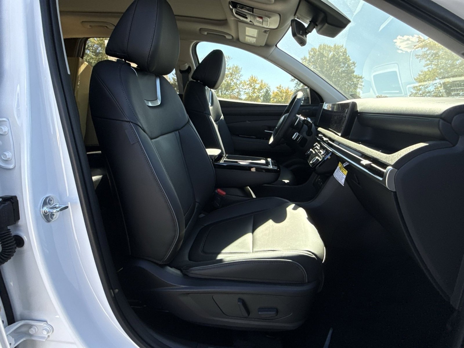 New 2026 Hyundai Tucson Limited image 28