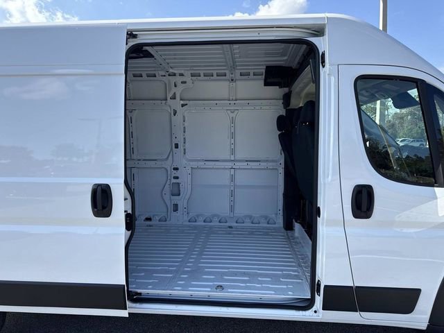 New 2026 RAM ProMaster 2500 w/ Convenience Group image 13