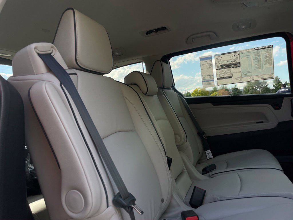 New 2027 Honda Odyssey Touring image 36