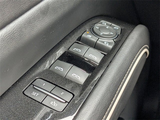 Used 2022 Cadillac Escalade ESV Sport w/ Touring Package image 28