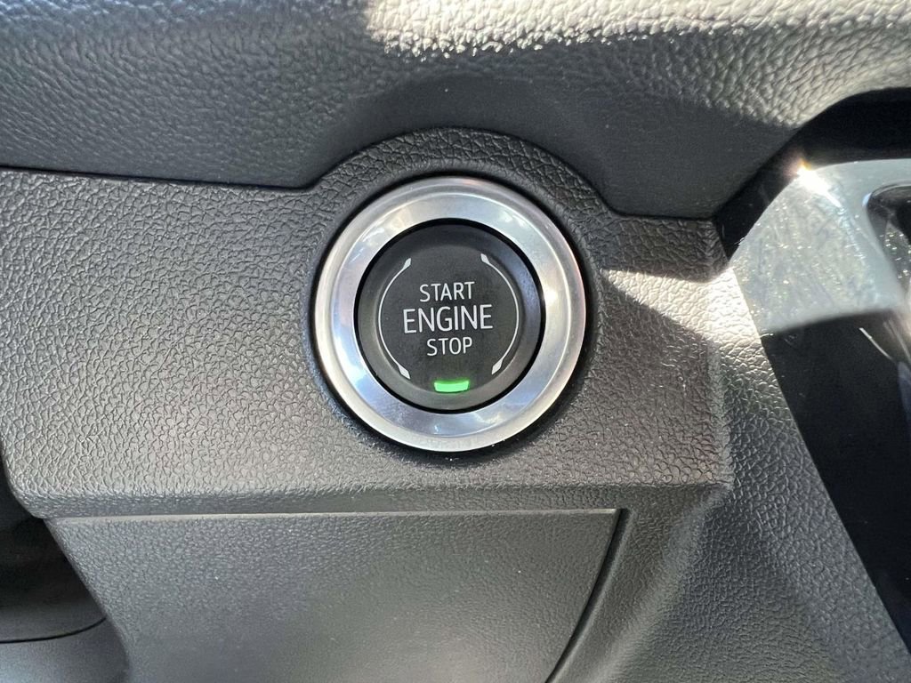 Used 2024 Chevrolet Traverse Z71 image 29