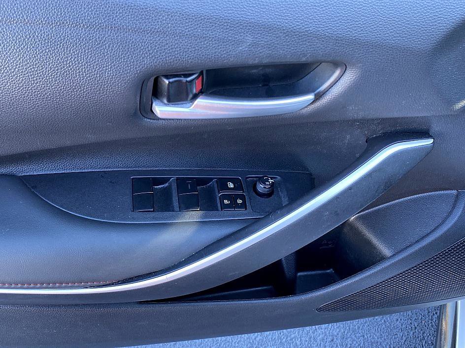 Certified 2024 Toyota Corolla SE image 9