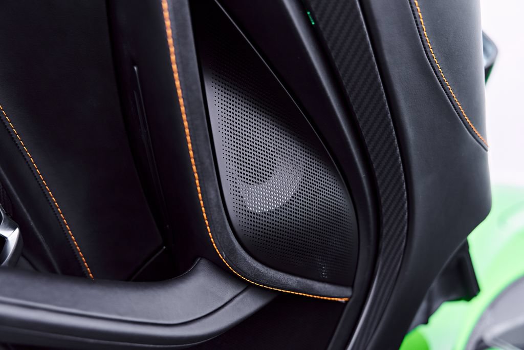 Used 2025 McLaren 750S Spider RWD image 62