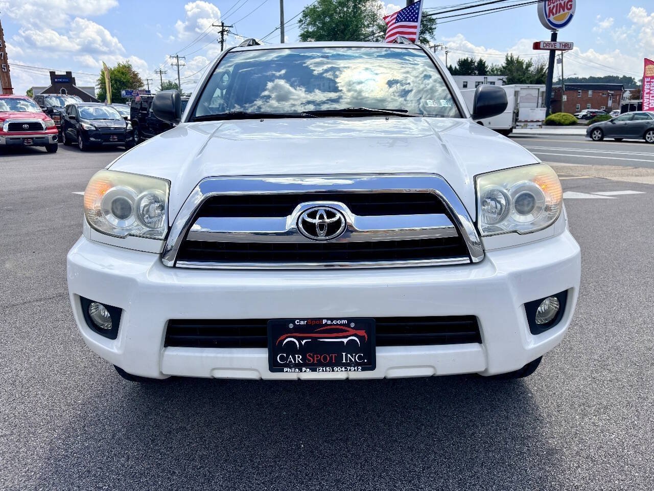 Used 2007 Toyota 4Runner SR5 AWD/4WD image 9