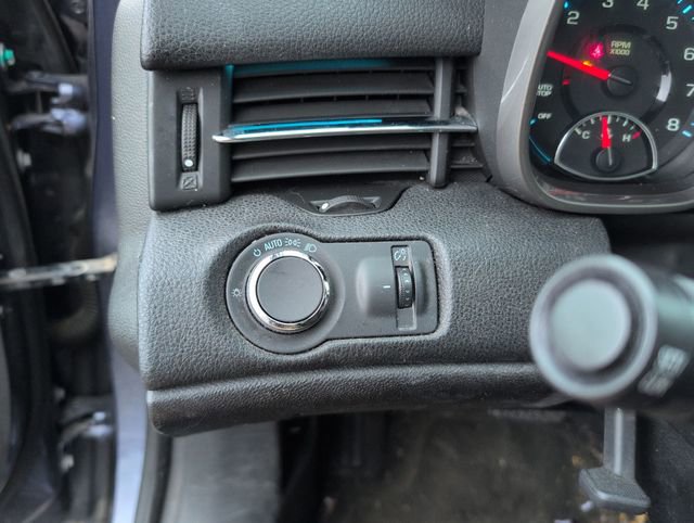 Used 2015 Chevrolet Malibu LT w/ Power Convenience Package image 13