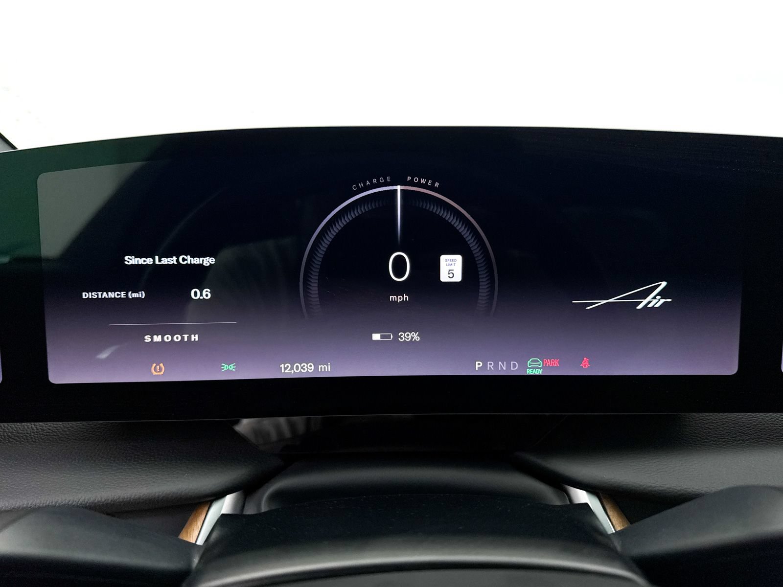 Used 2023 Lucid Air Touring AWD/4WD image 32