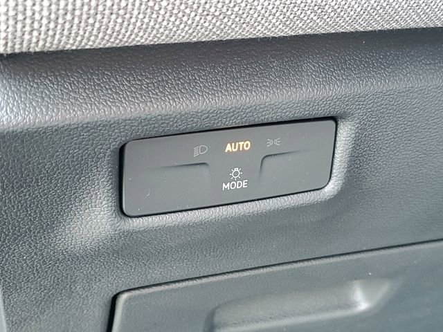 New 2026 Volkswagen Tiguan S AWD/4WD image 18