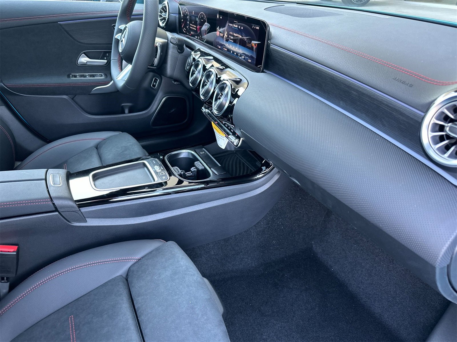 New 2026 Mercedes-Benz CLA 250 image 16