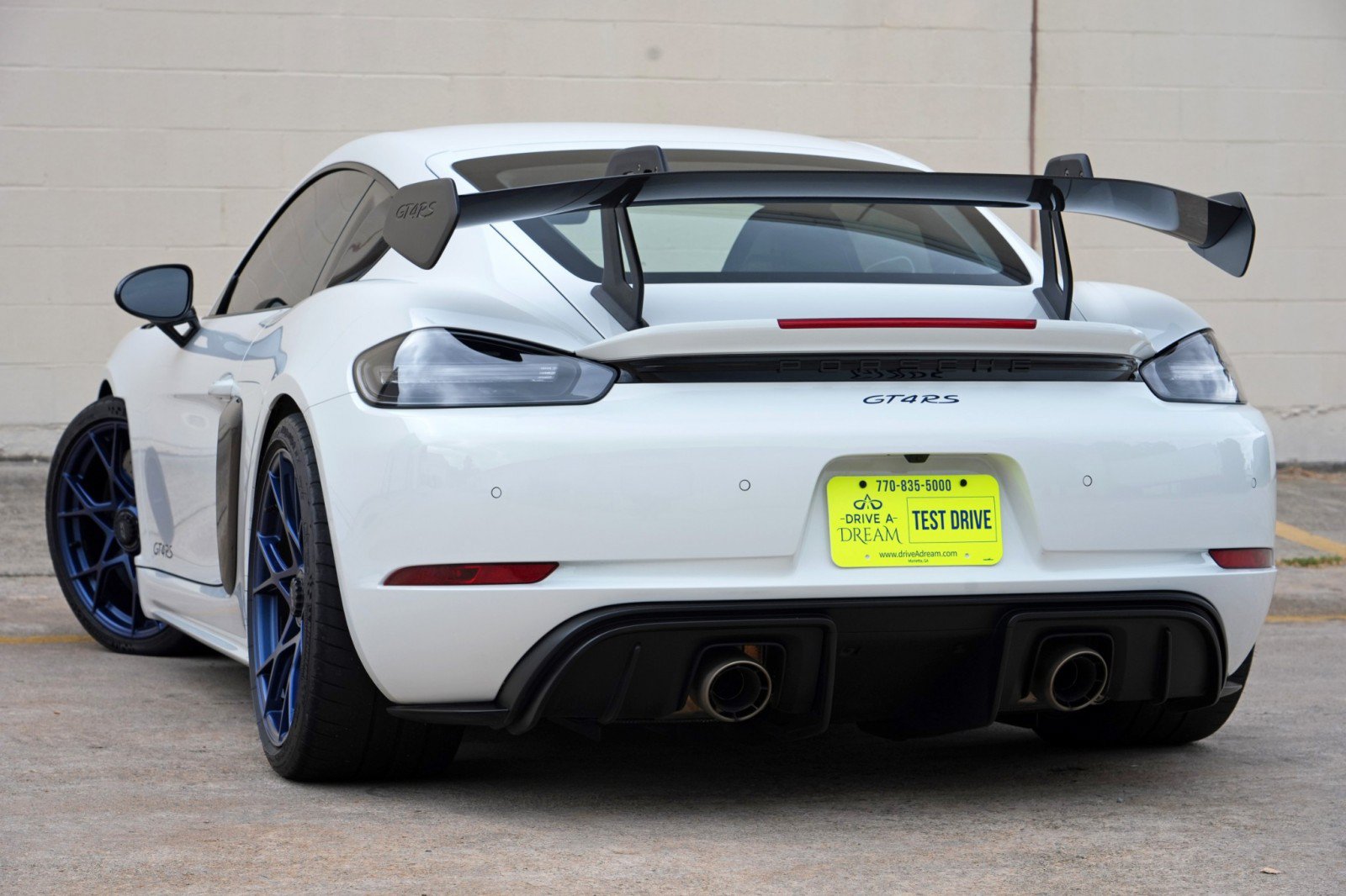 Used 2024 Porsche 718 Cayman GT4 RS w/ Weissach Package RWD image 6