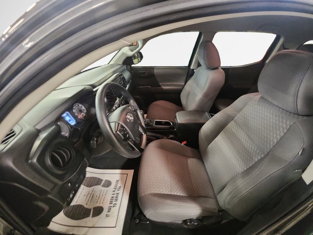 Used 2023 Toyota Tacoma SR AWD/4WD image 12