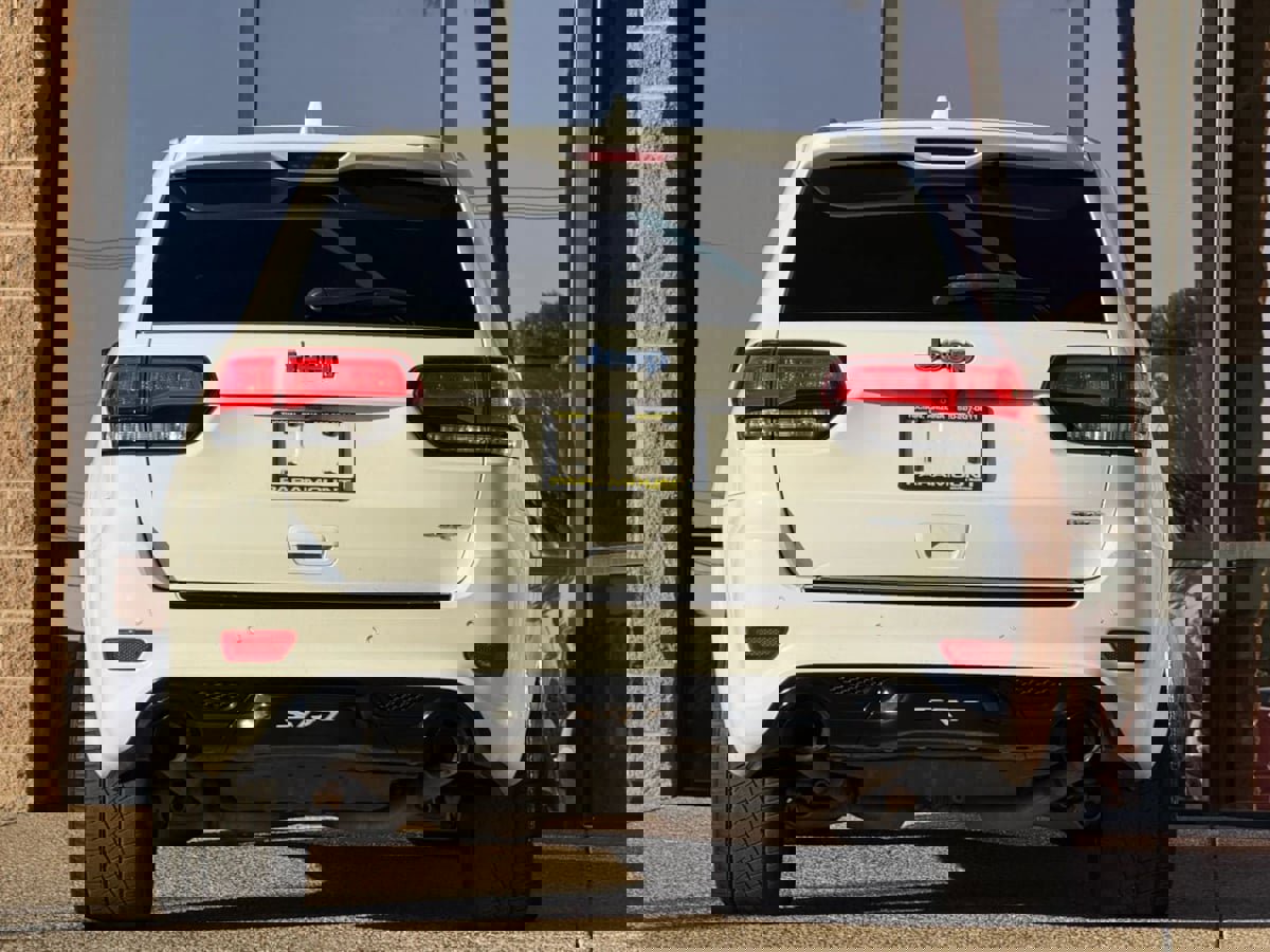 Used 2015 Jeep Grand Cherokee SRT w/ Trailer Tow Group IV image 11