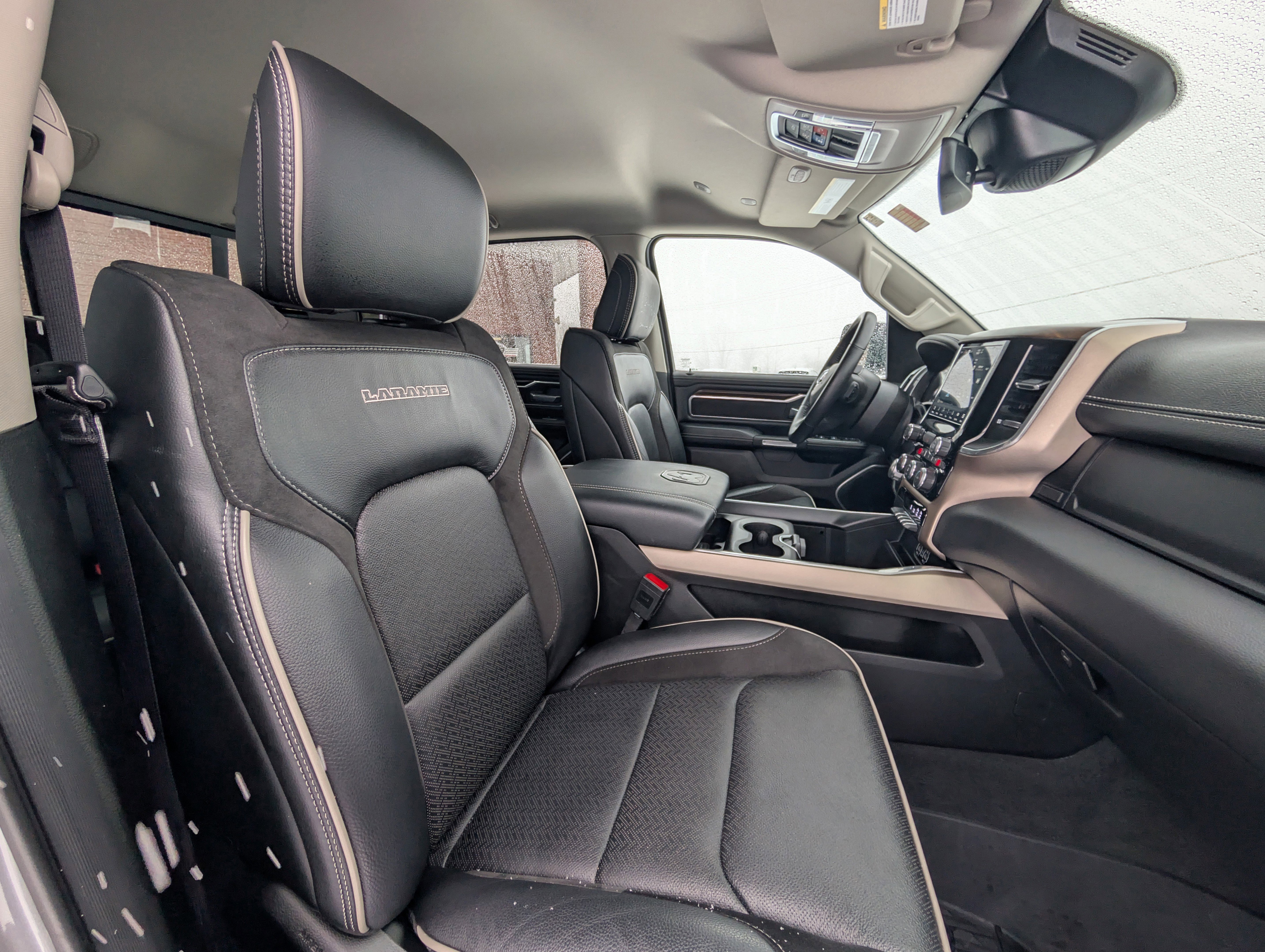 Used 2022 RAM 1500 Laramie image 49