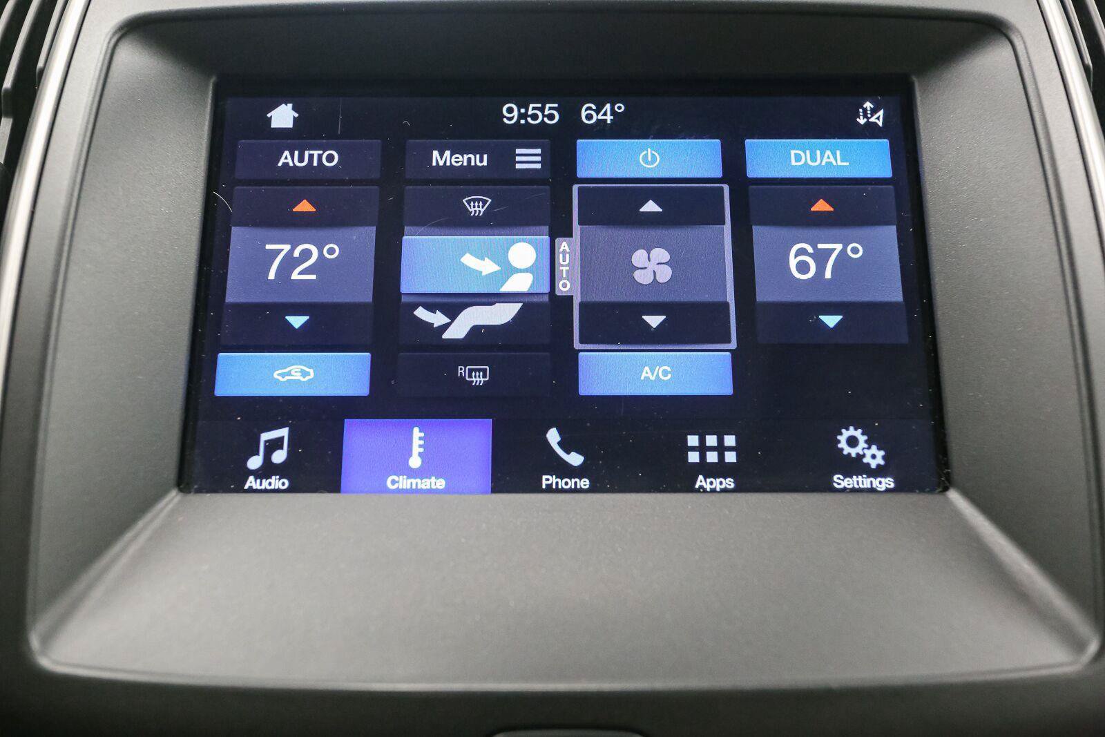 Used 2019 Ford Edge SEL w/ Equipment Group 201A AWD/4WD image 28