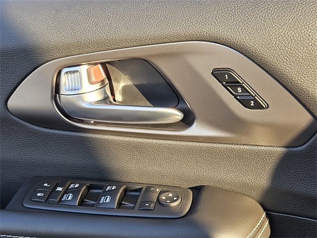 New 2026 Chrysler Pacifica Select image 27