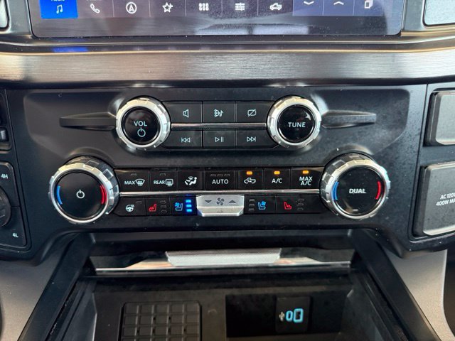 Used 2024 Ford F250 Lariat w/ Lariat Ultimate Package AWD/4WD image 25