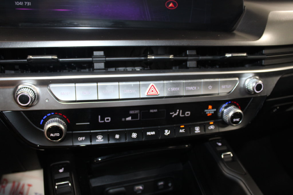 Used 2025 Kia Telluride S FWD image 42