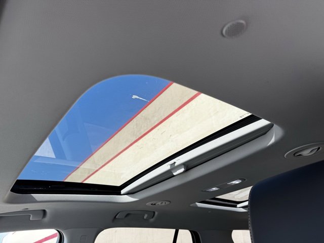 Certified 2021 Chevrolet Traverse Premier w/ Redline Edition image 6