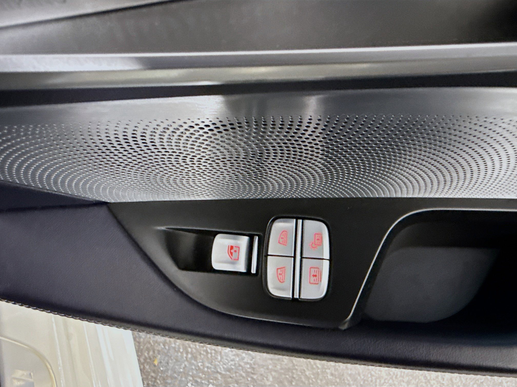 Used 2023 BMW 840i Gran Coupe w/ Comfort Seating Package image 31