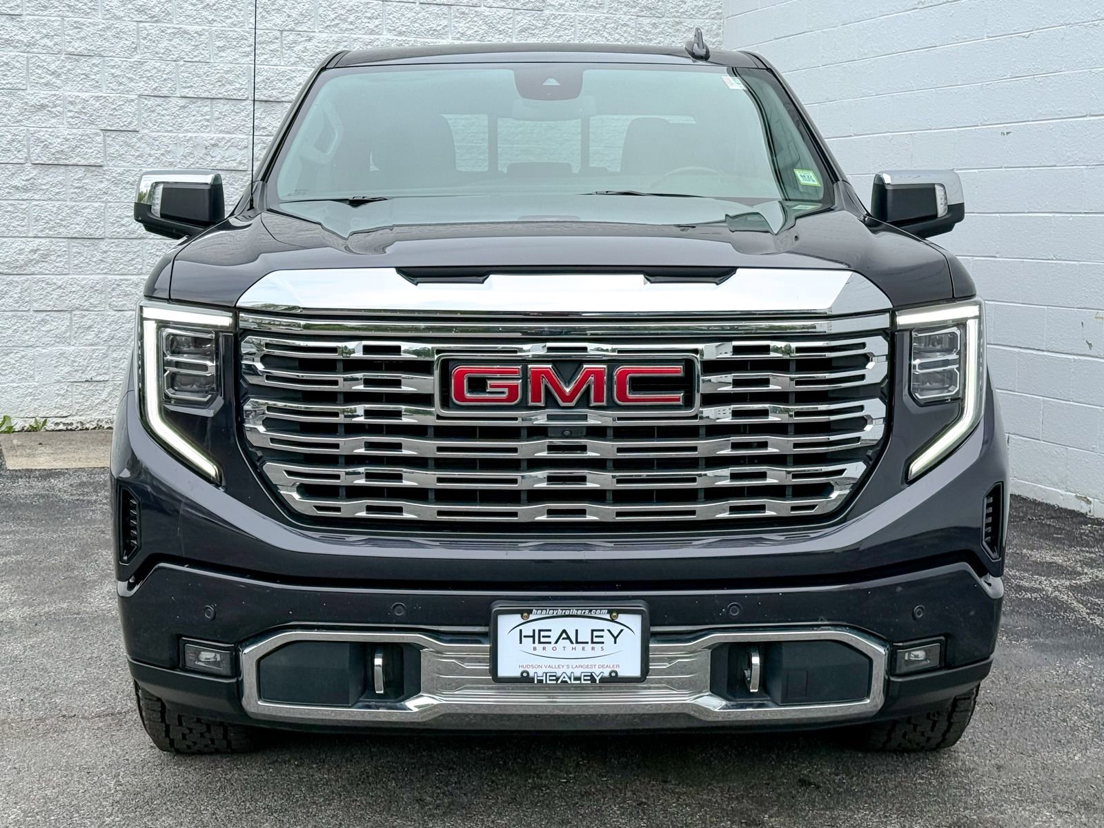 Certified 2022 GMC Sierra 1500 Denali AWD/4WD image 2