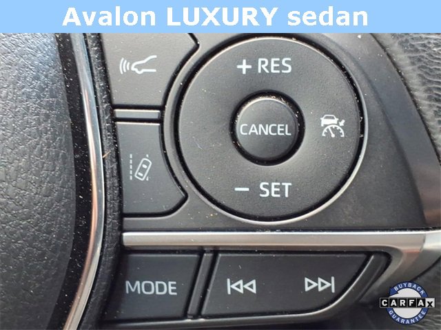 Used 2019 Toyota Avalon XLE image 29