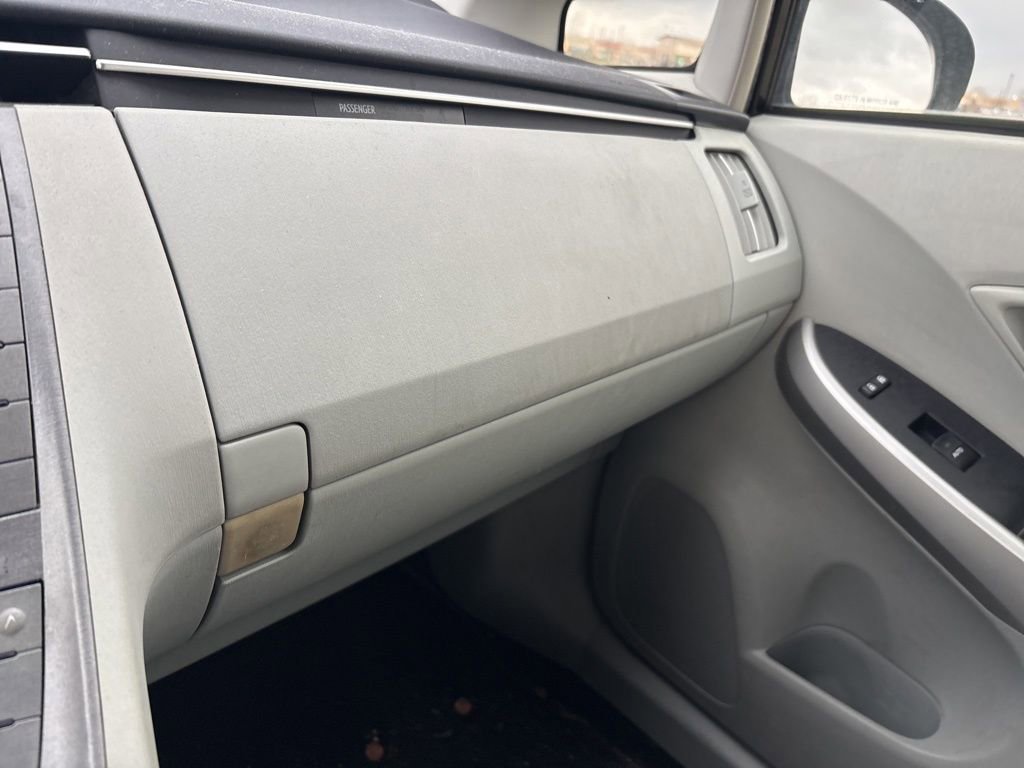 Used 2015 Toyota Prius Three image 26